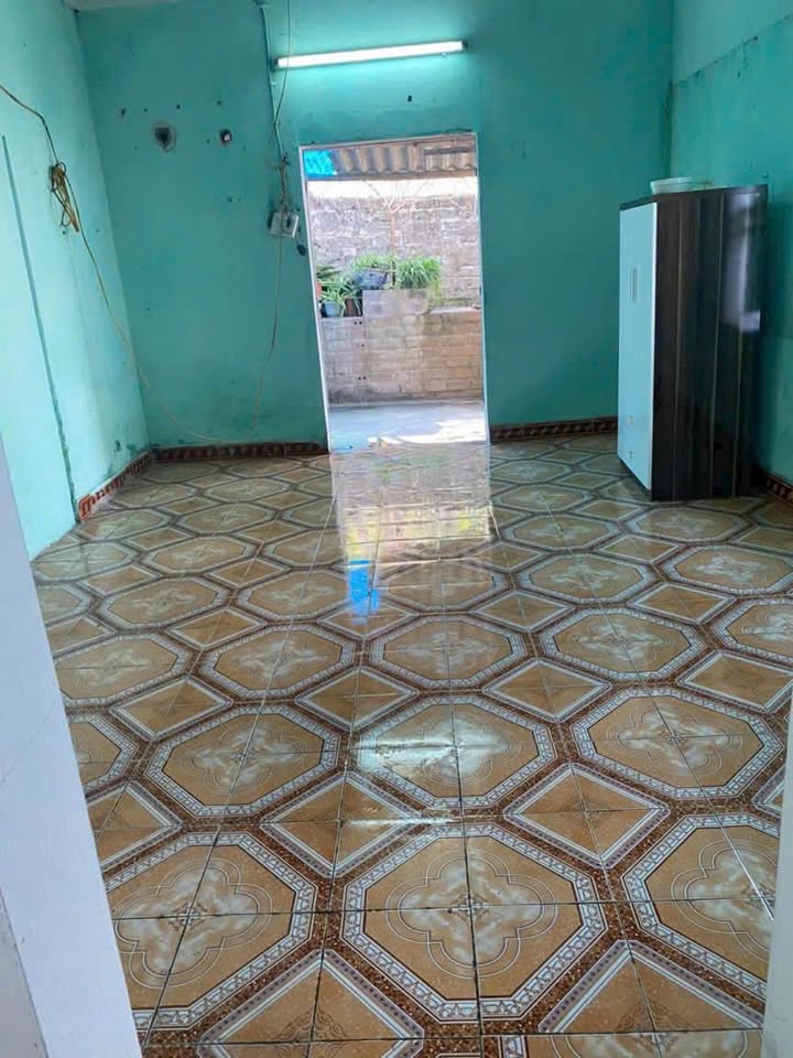 Nhà Cấp 4 Phường Hồng Gai, Hạ Long - Rộng Rãi, An Ninh Tốt, Giá Thỏa Thuận