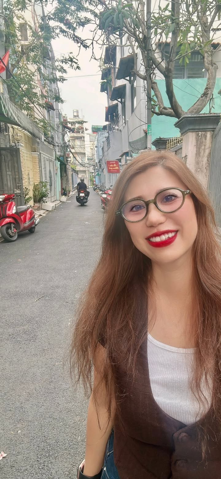 Biệt Thự 78m² Trường Chinh, Tân Bình - 9 Tỷ, 3 Tầng BTCT, Sổ Hồng Chính Chủ