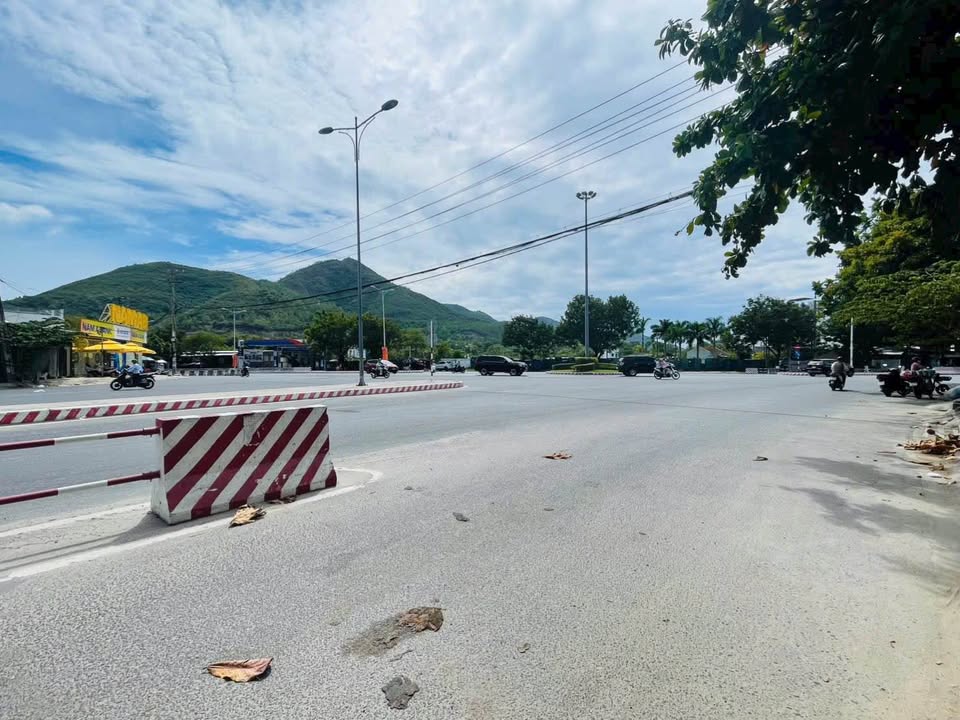 Bán Gấp Kho Xưởng 860m² Phước Đồng, Nha Trang - Sổ Hồng Thổ Cư