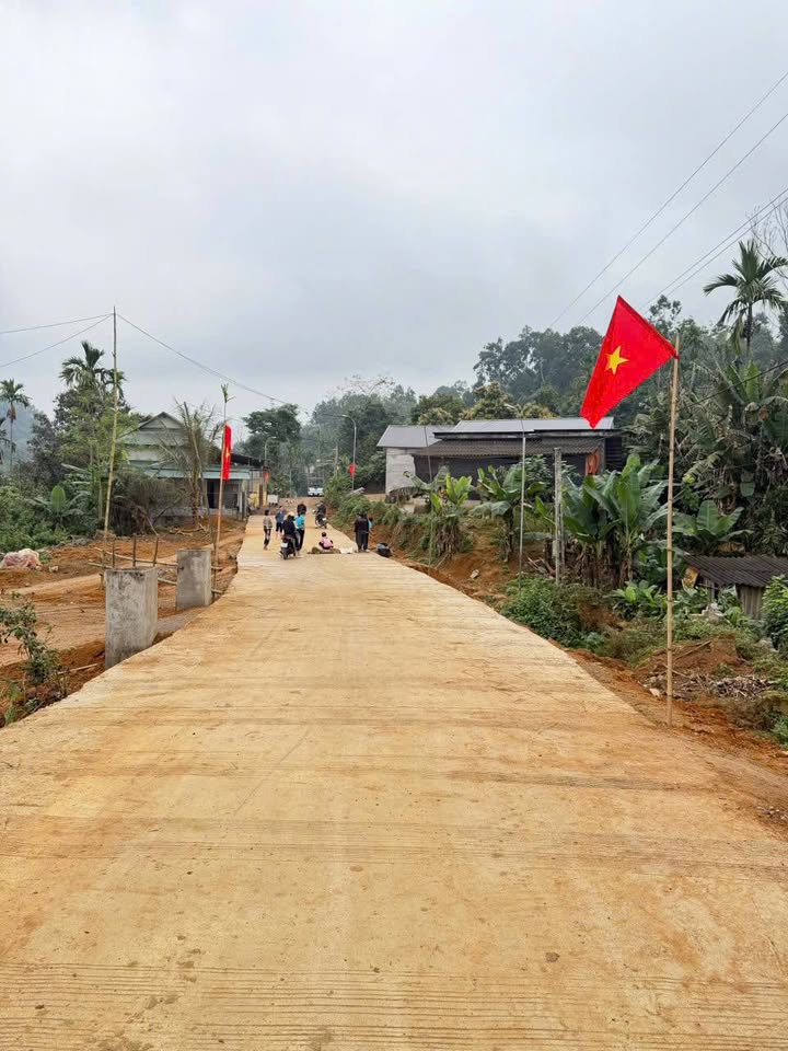 Đất nền Xóm Bận, Tân Lạc, Hòa Bình 140m² - Tiềm năng tăng giá vượt trội!