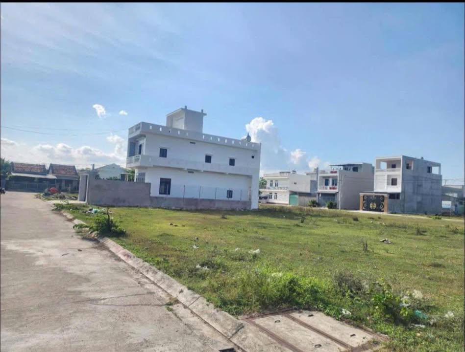 Đất Nền Sổ Đỏ Phú Yên - Xã Hòa Trị - 132m² - Giá Từ 1.7 Tỷ