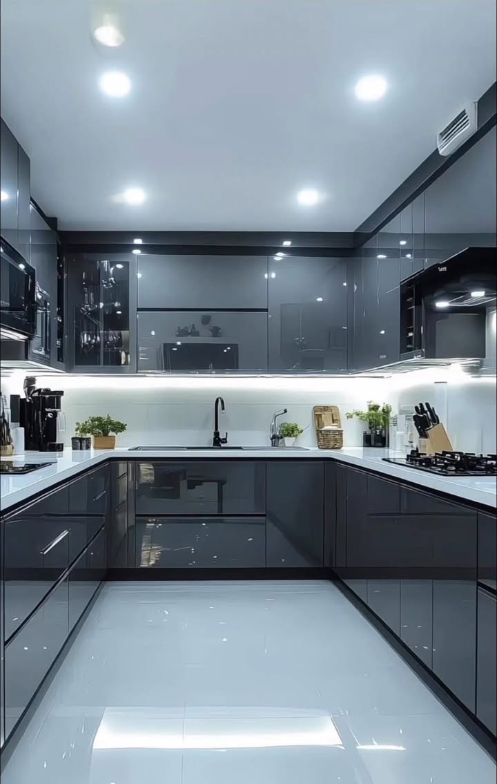 Đất nền Long Biên 50m² chỉ 10 tỷ - Ô tô vào tận nơi!