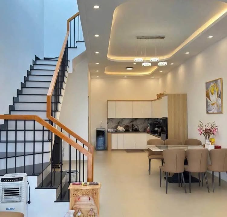 Bán nhà mặt tiền Nguyễn Trải Bảo Lộc 100m² giá 3.1 tỷ - Chính chủ bán