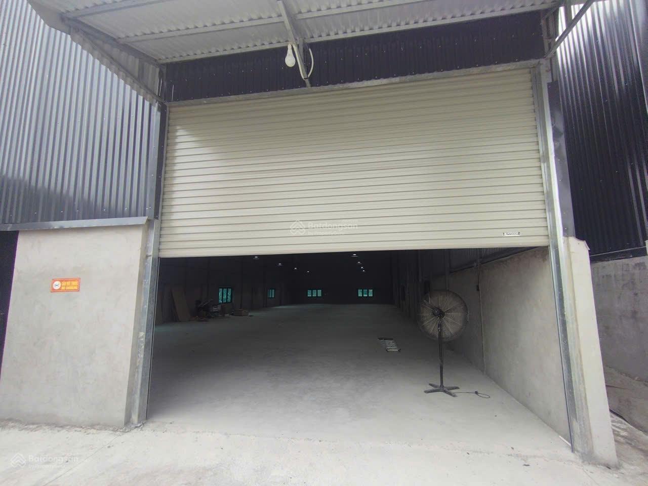 Kho xưởng Thanh Trì 580m² - Container thoải, điện 3 pha