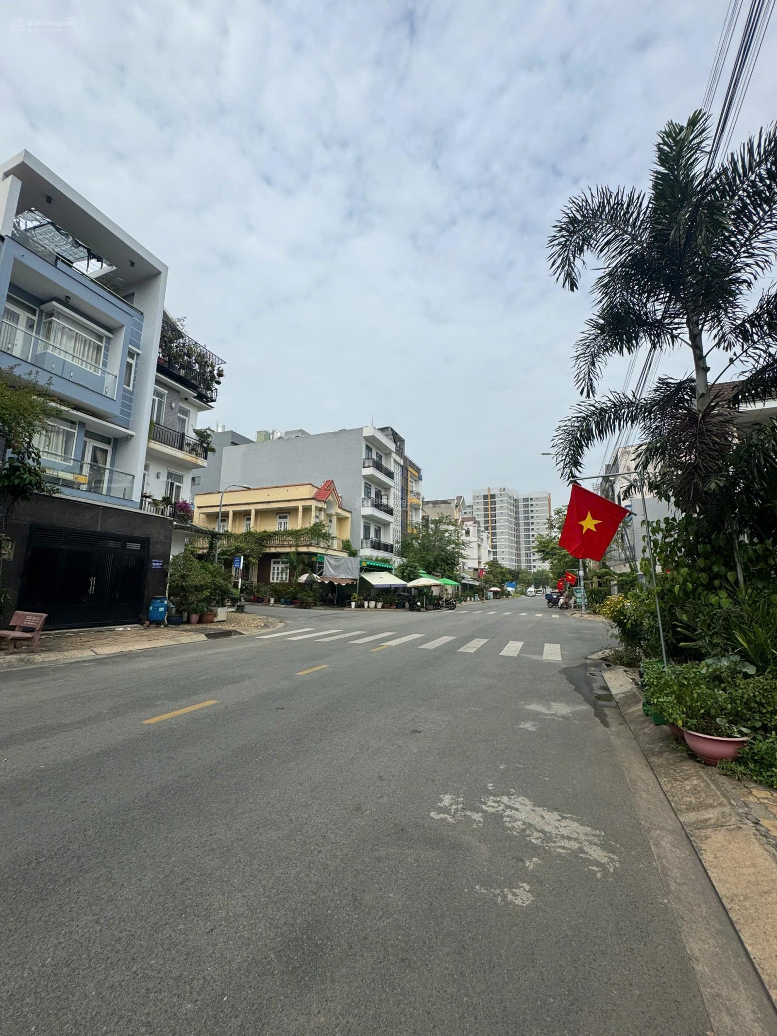 Bán Đất Mặt Tiền Tăng Nhơn Phú A, Q9 - 123m² - 8.2 Tỷ - Vị Trí Vàng