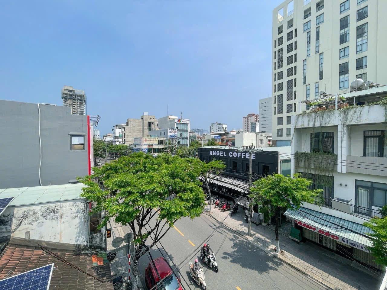 Đất mặt tiền Nguyễn Thị Minh Khai 197m² - Mặt tiền kinh doanh đắc địa!