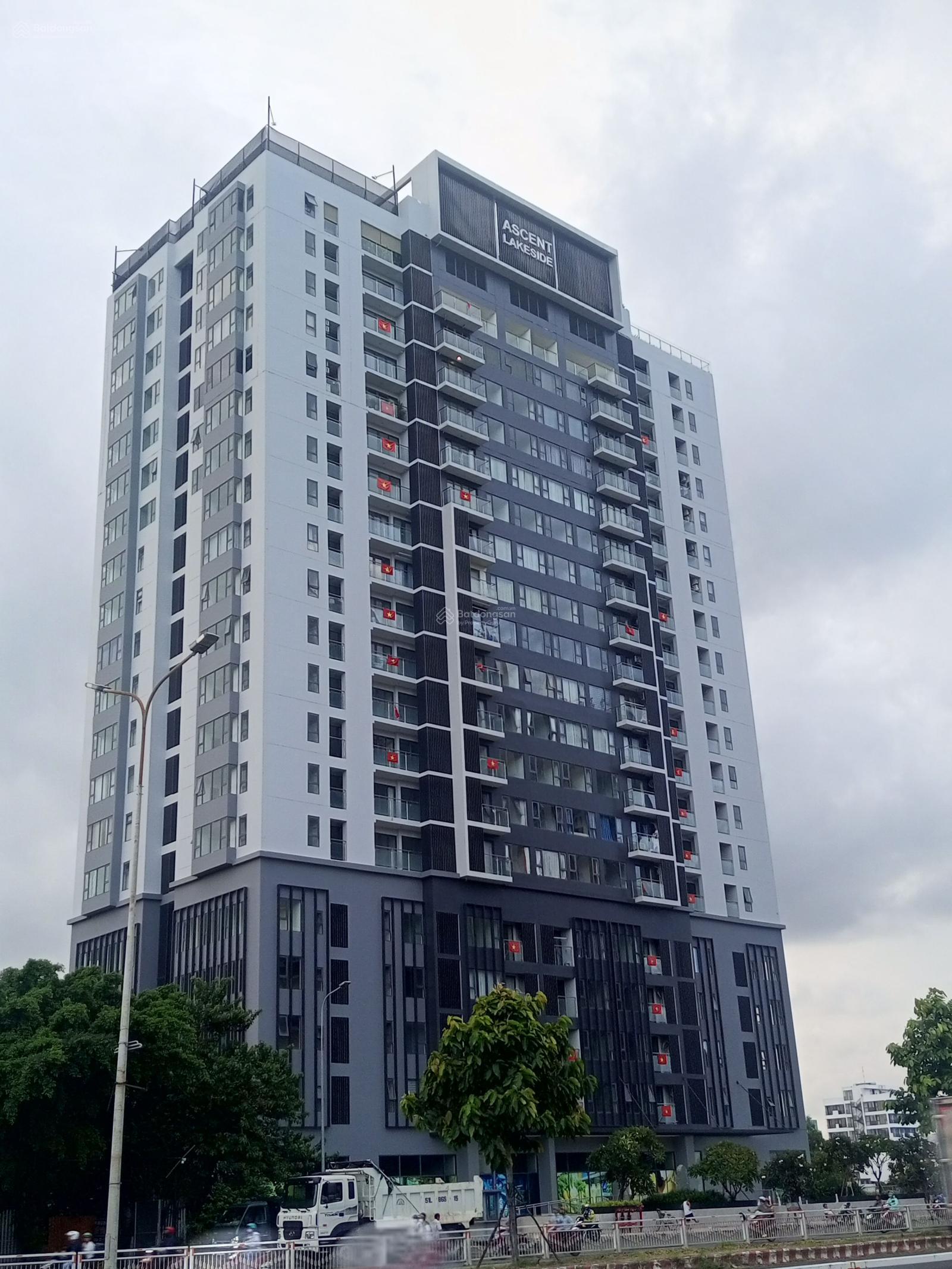 Căn hộ góc 137m² Ascent Lakeside Q7 - View Hồ & Quận 1 - 8.4 tỷ