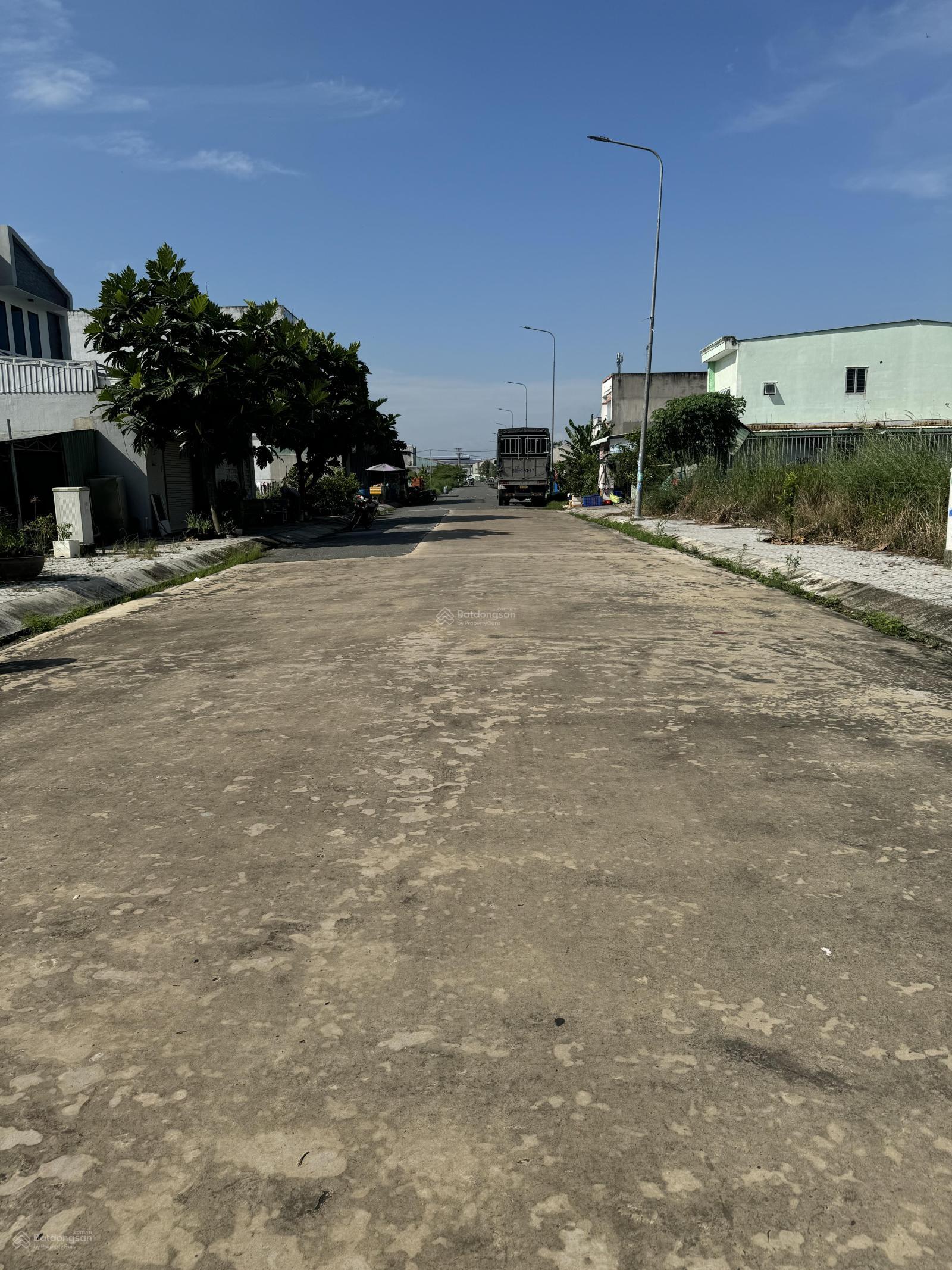 Bán Nền KDC Tân Đô, Long An - 260m² Giá 3.55 Tỷ, Vị trí Đẹp