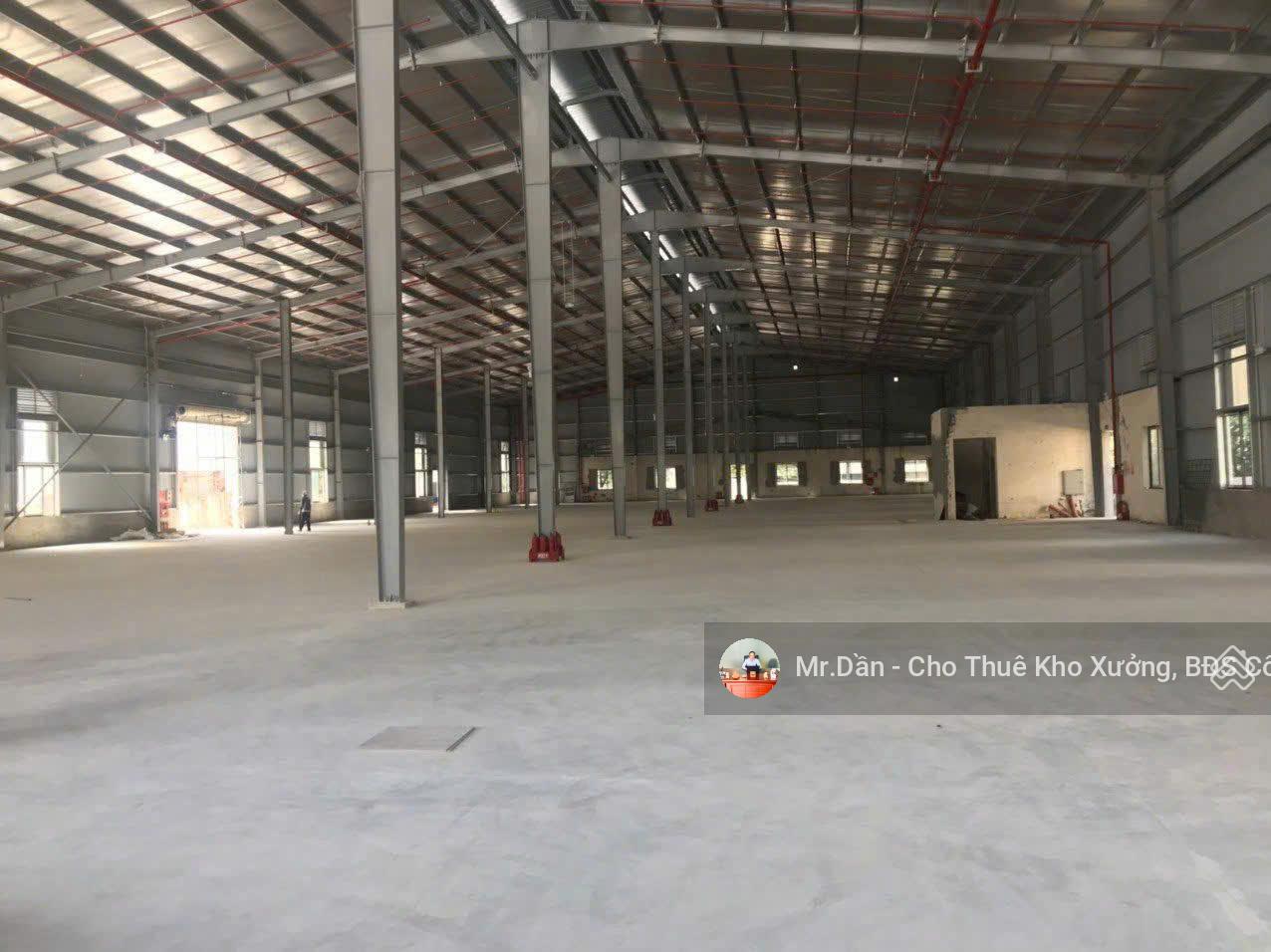 Cho thuê kho xưởng 3186m² KCN Quang Minh - Sẵn sàng hoạt động, container vào tận nơi