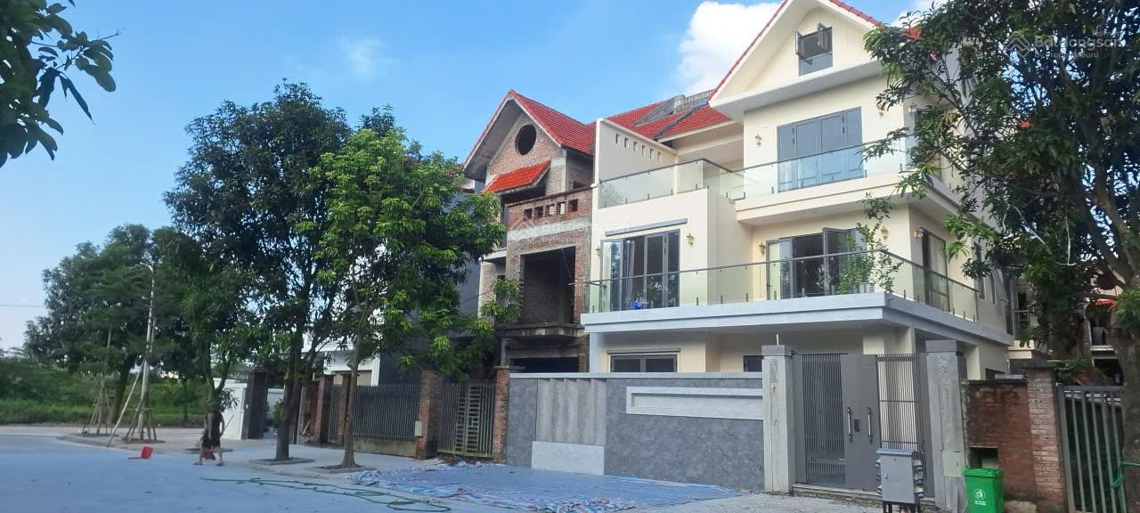 Biệt thự Quang Minh 196m² - Sổ đỏ sẵn sàng, giá hơn 10.9 tỷ