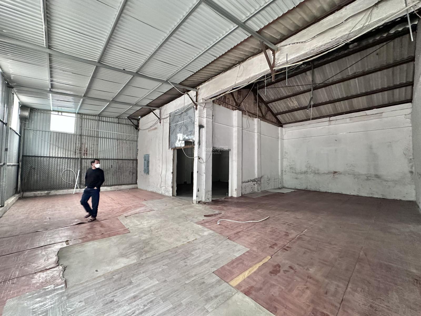 Cho thuê kho xưởng 150m² Nguyễn Trãi, Thanh Xuân - Sẵn VAT, Xe Container