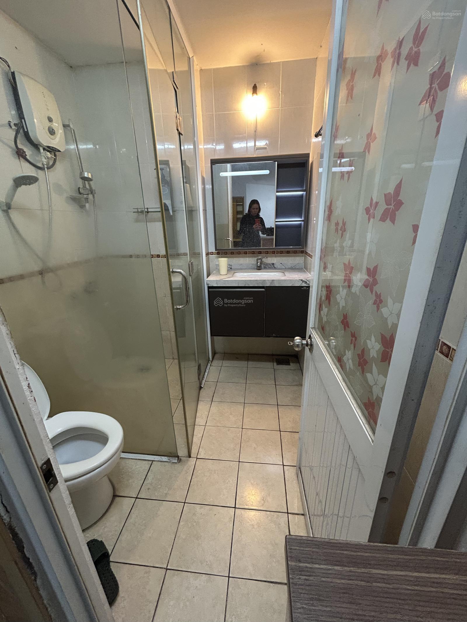 Cho thuê căn hộ Hồng Lĩnh Plaza Bình Chánh - Căn góc 65m² view sông, đủ nội thất