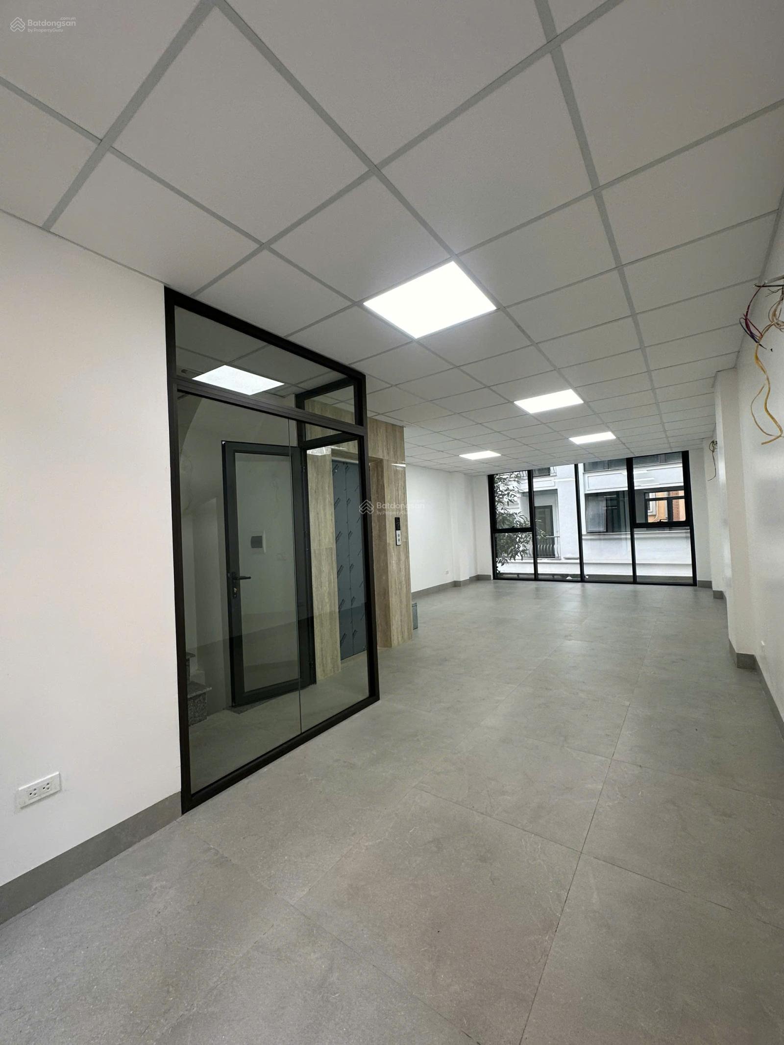 Văn phòng Kim Giang 51m² giá 8 triệu - Sẵn sàng làm việc!