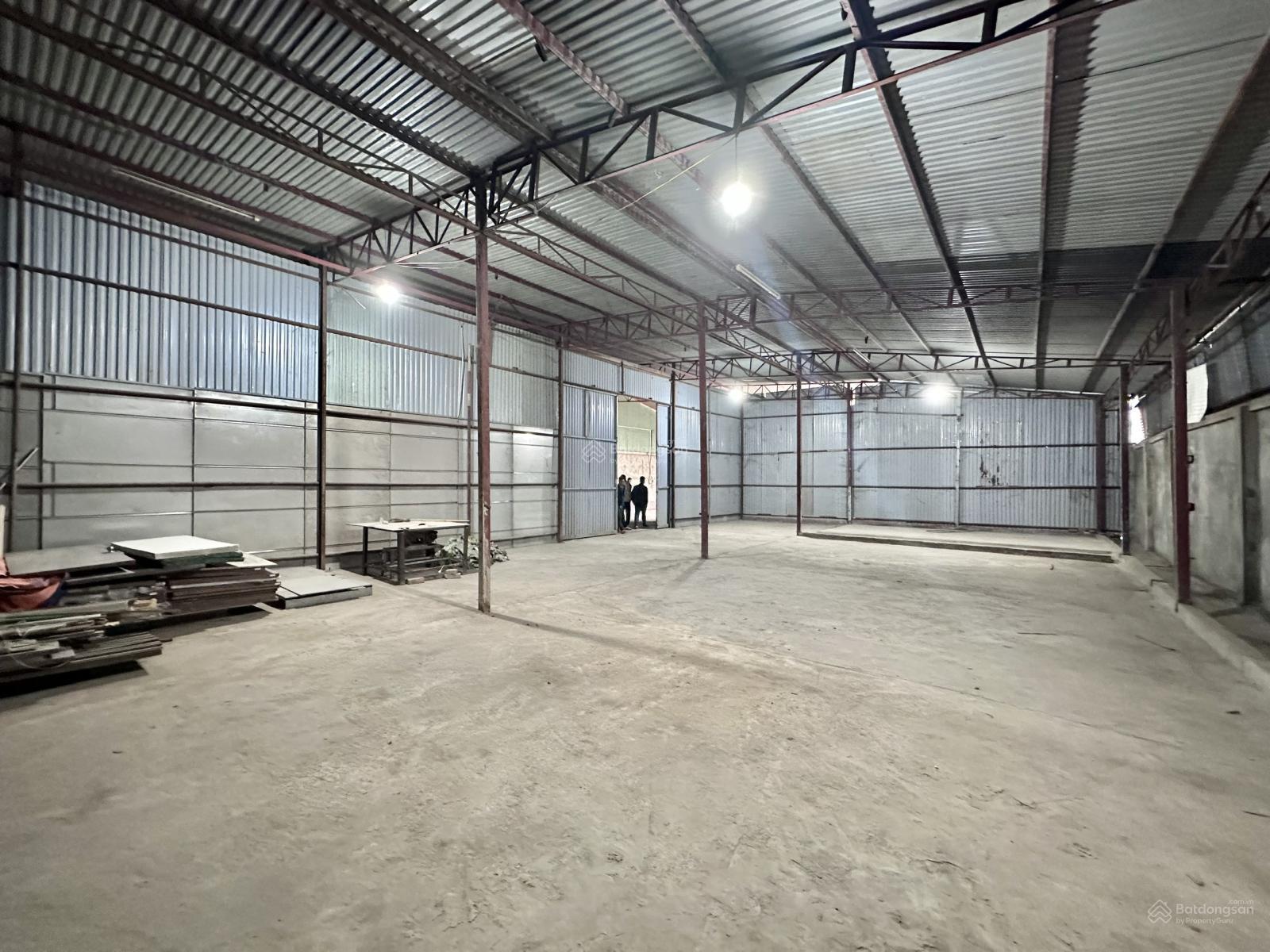 Cho thuê kho xưởng 240m² Biên Giang, Hà Đông - Container đỗ cửa, xuất VAT