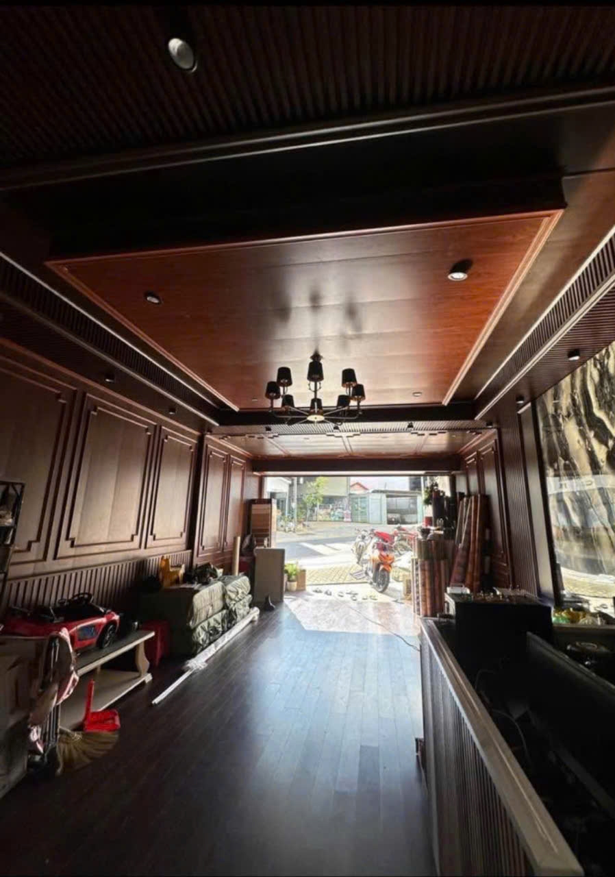 Nhà Mặt Tiền Nguyên Tử Lực Đà Lạt 184m² - Kinh Doanh & Kho Xưởng