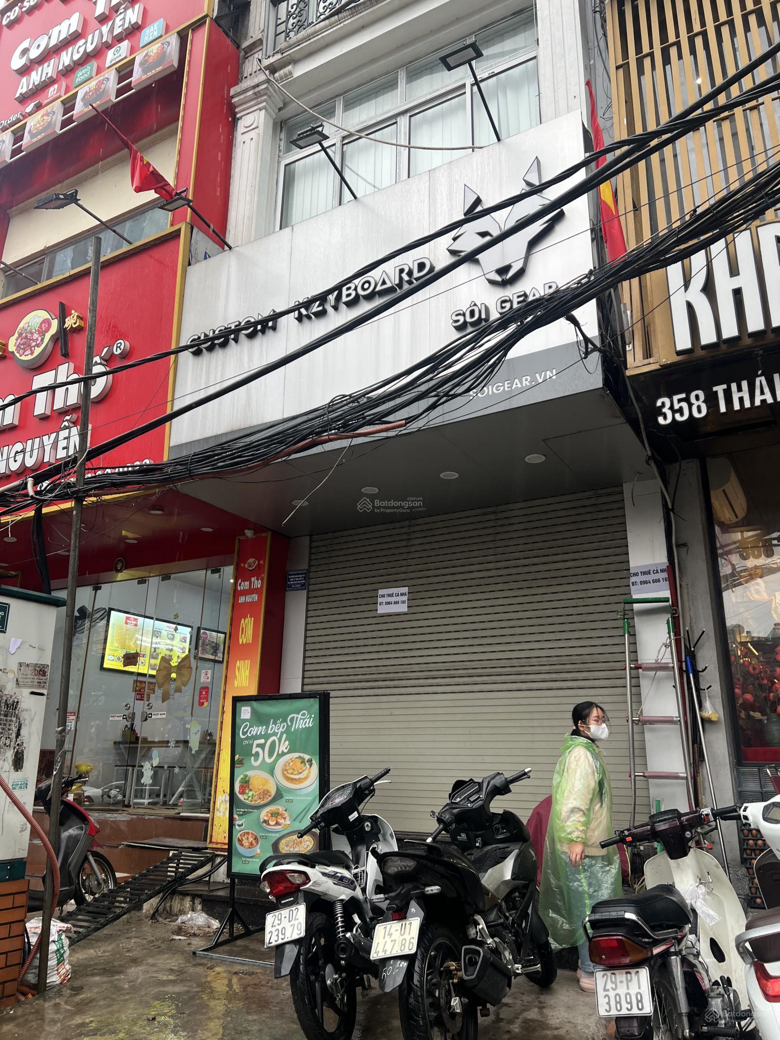 Cho thuê nhà mặt phố Xuân Thủy Cầu Giấy 45m² x 5T - Kinh doanh sầm uất