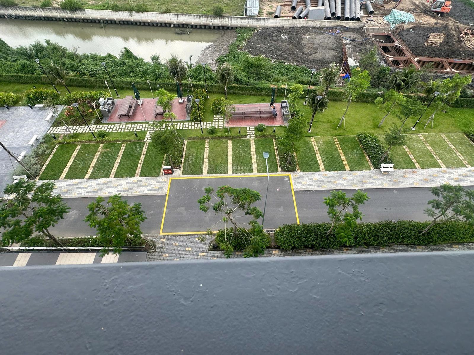 Căn hộ 2PN Quận 2 65m² giá 6.5 triệu - View sông đẹp nhất!