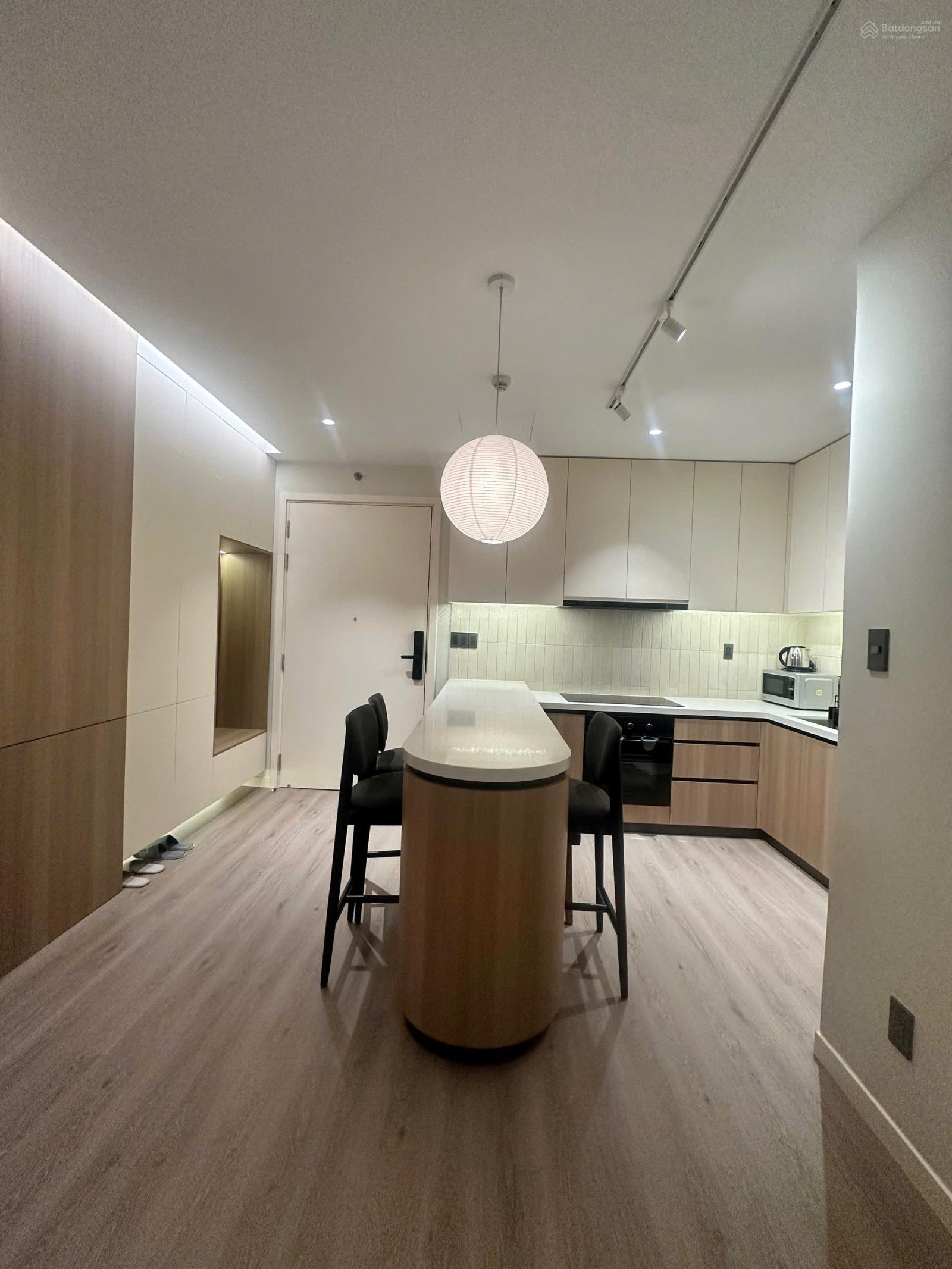 Cho Thuê Căn Hộ Ruby Celadon City 68m² Full Nội Thất - View Thoáng