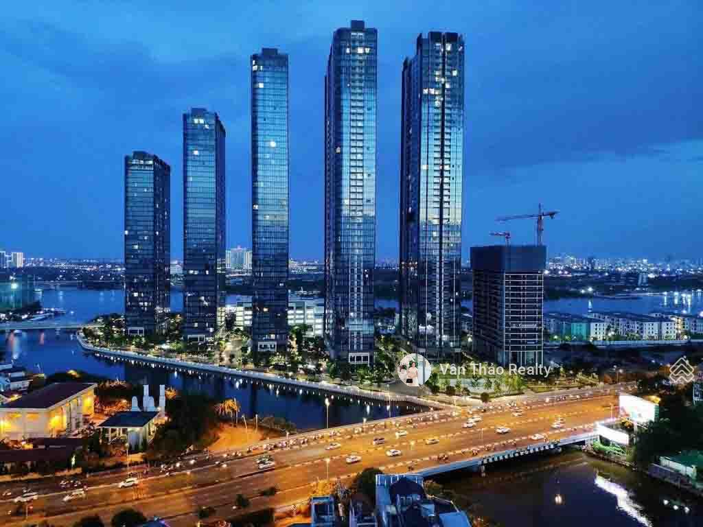 Căn hộ Vinhomes Golden River Q1 50m² - View đẹp, An ninh 24/7