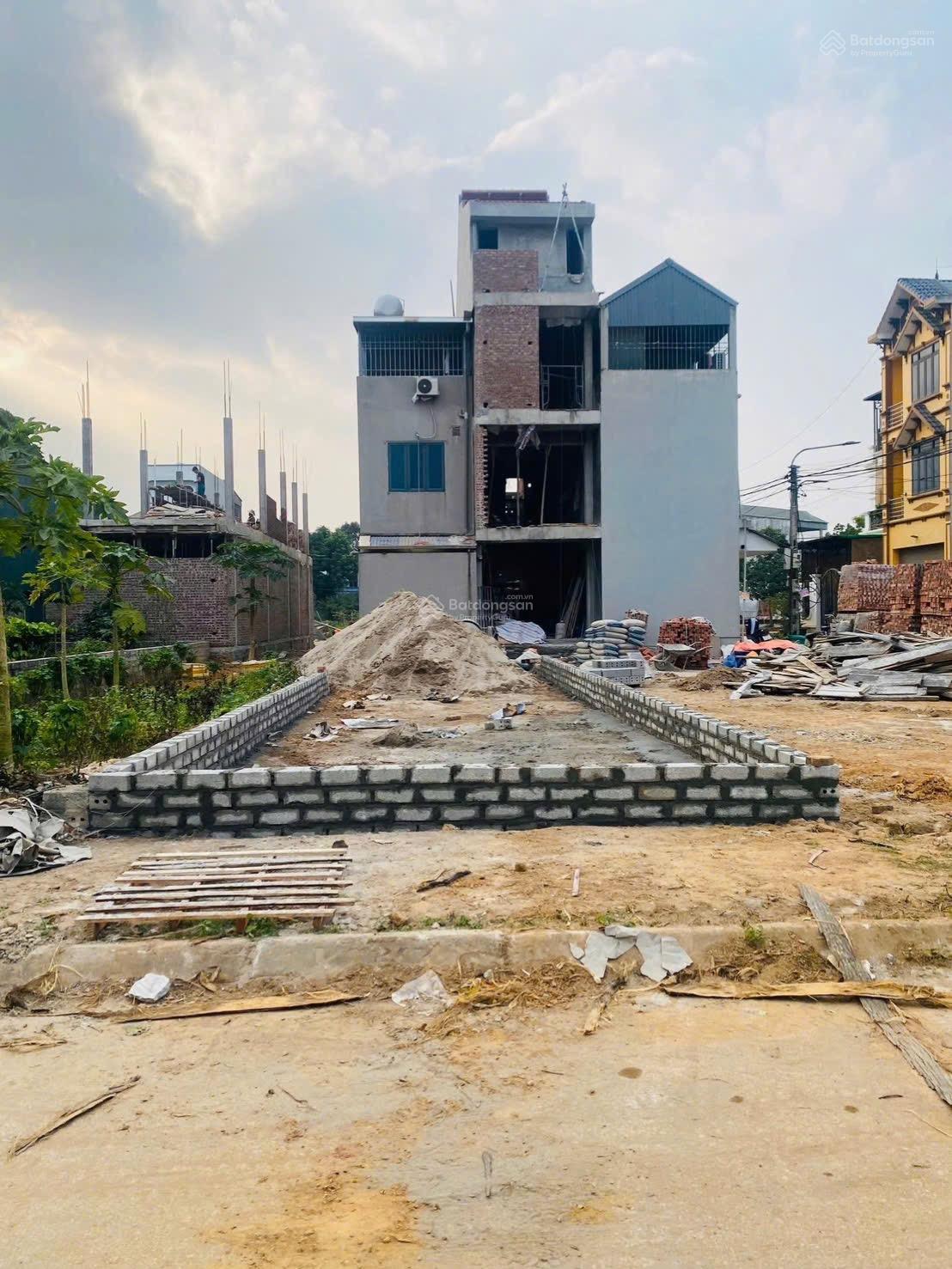 Đất nền Hòa Lạc 97m² - Sổ đỏ chính chủ - Tiềm năng tăng giá cao