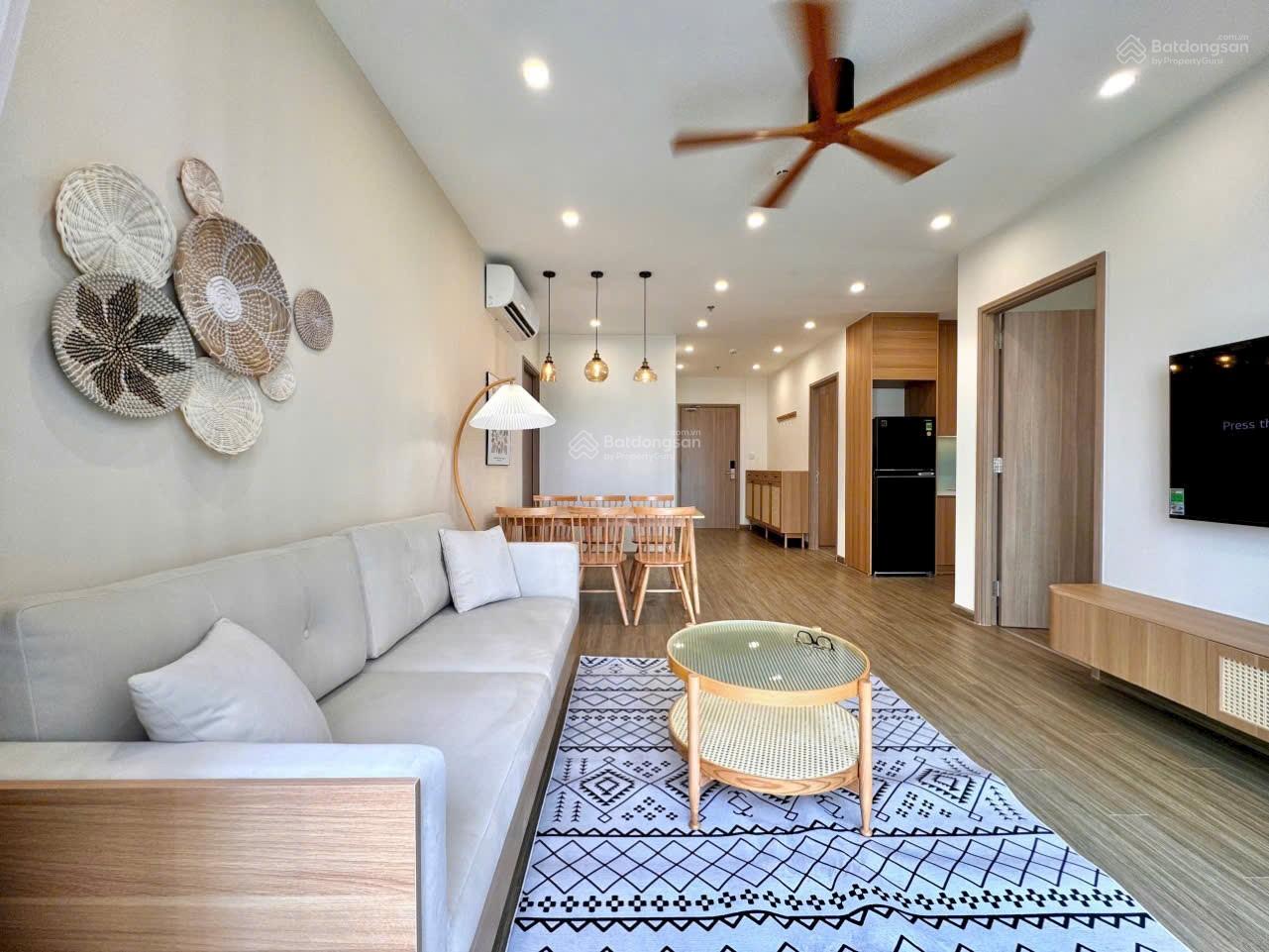 Cho thuê căn hộ góc Vinhomes Smart City 94m² - Full nội thất sang trọng