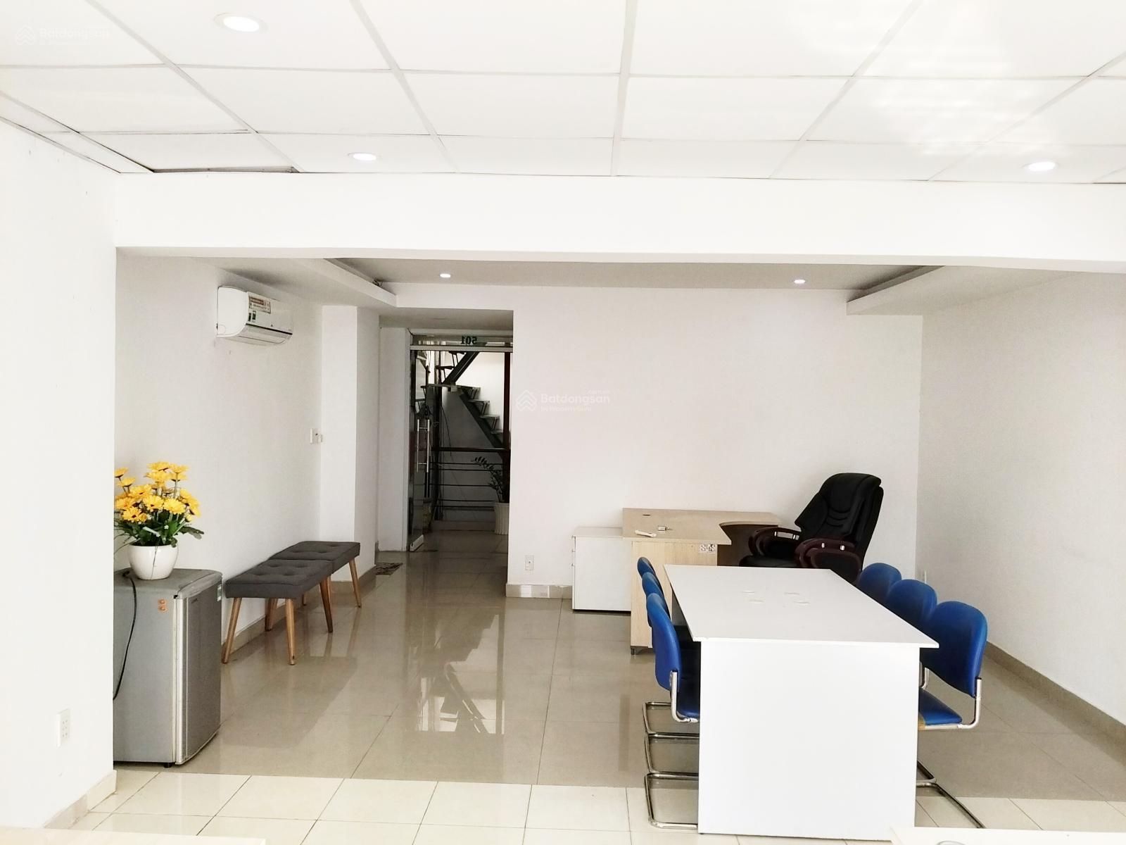 Văn phòng 45m² Tân Bình - Hướng Đông, Giá 11 Triệu/Tháng