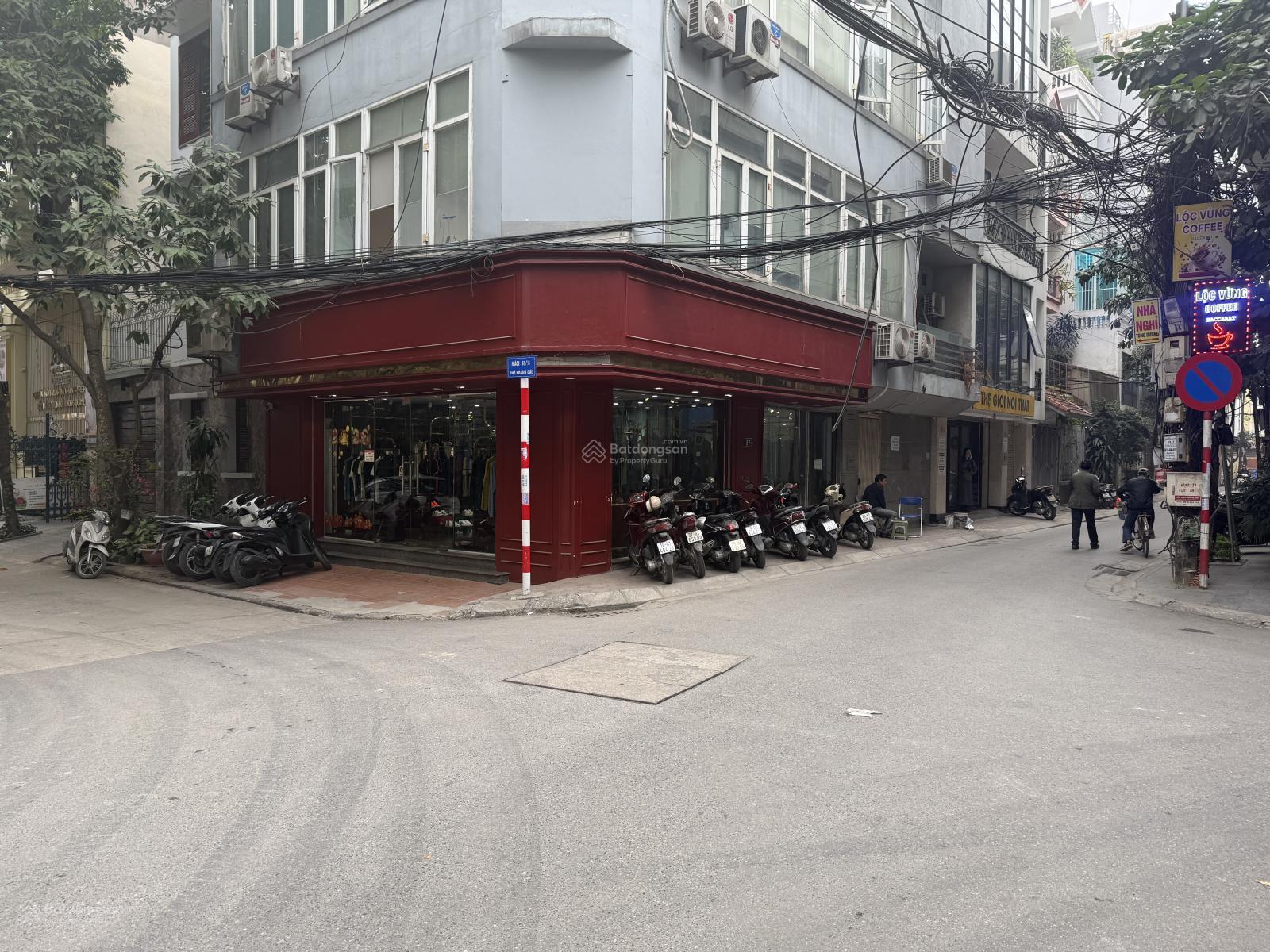 Cửa hàng Ngõ 61 Hoàng Cầu 70m² giá 22 triệu - Mặt tiền kinh doanh đắc địa!