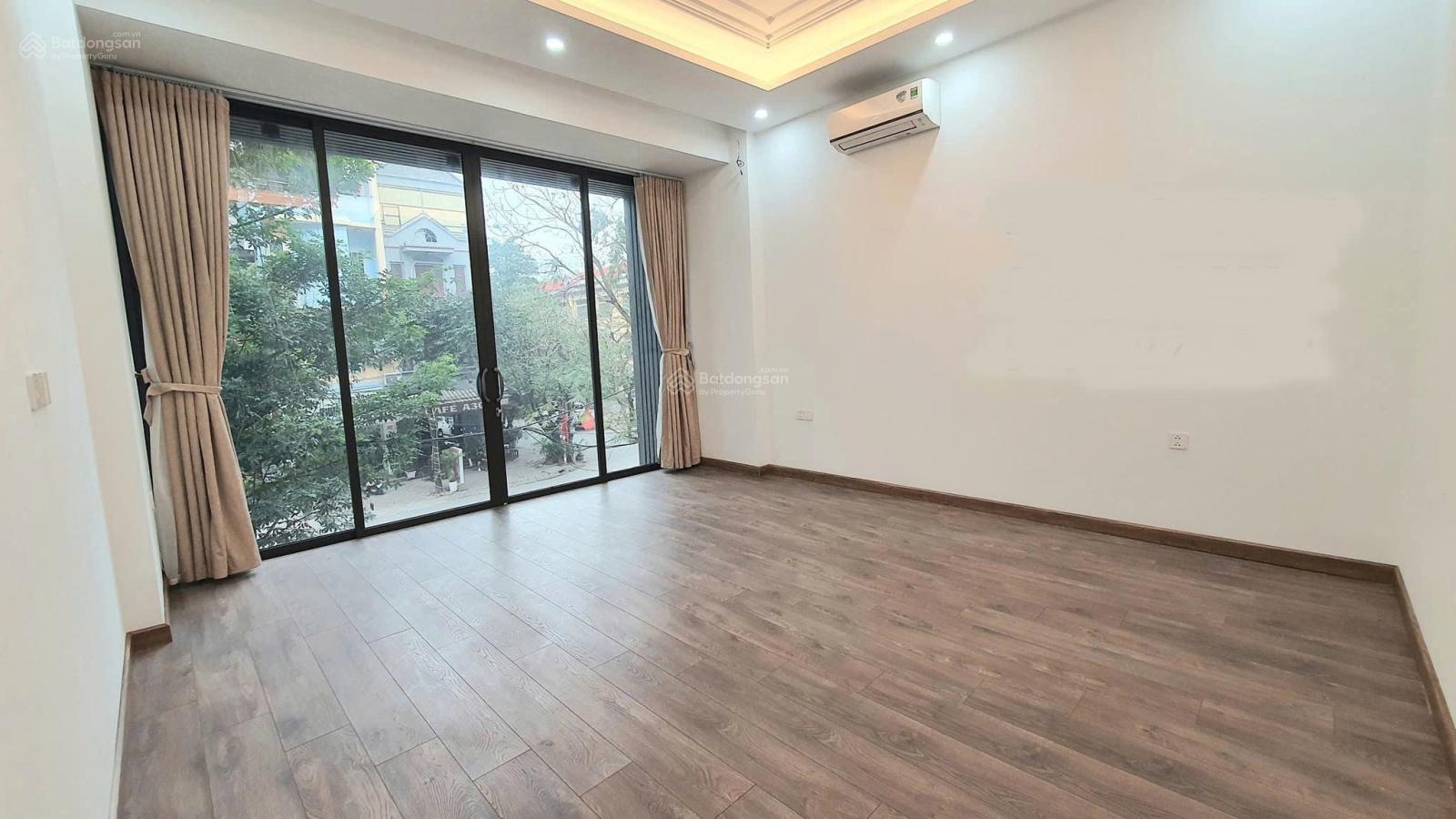 Văn phòng Mỗ Lao 70m² chỉ 9 triệu/tháng - Sẵn sàng làm việc!