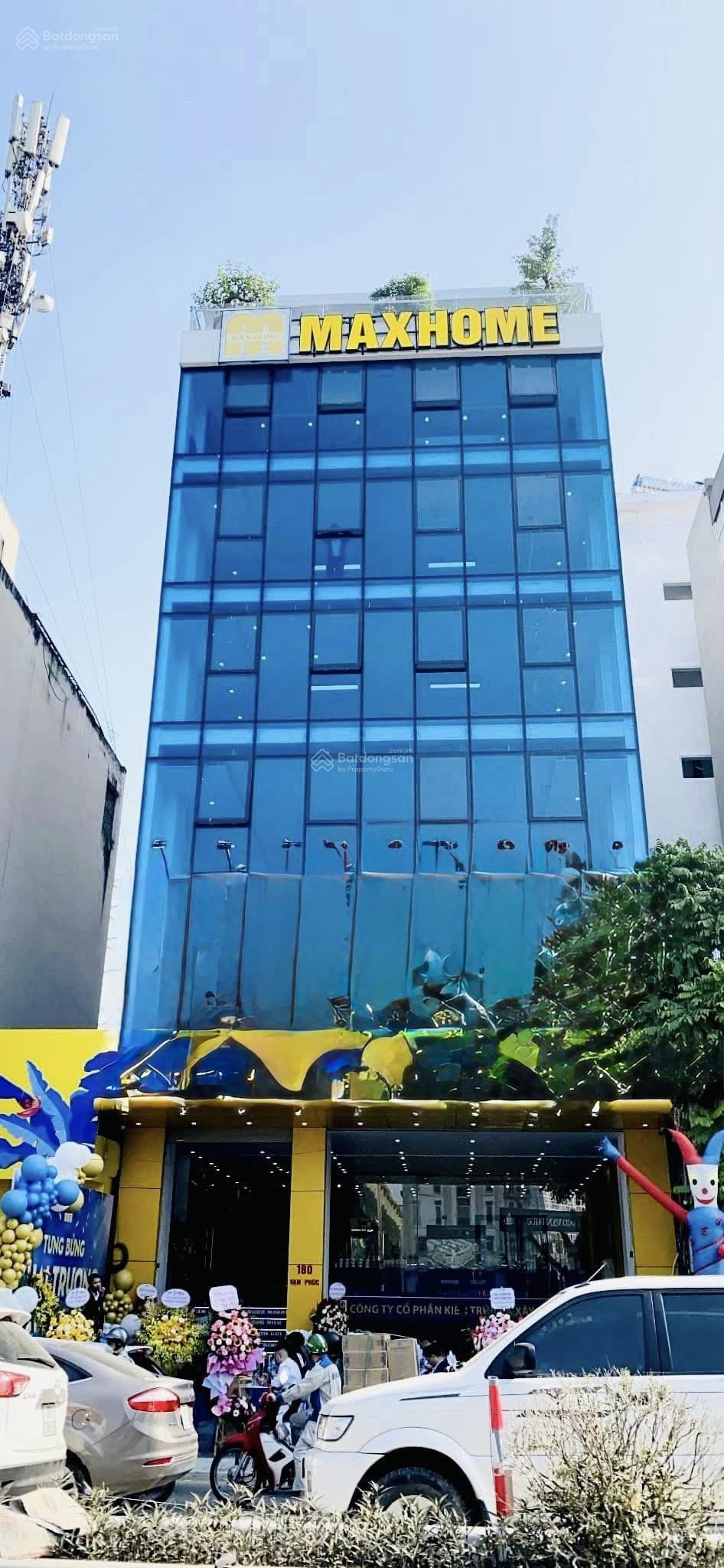 Cho thuê nhà mặt tiền 10m Ngã 4 Vạn Phúc, Hà Đông - 90m² kinh doanh sầm uất