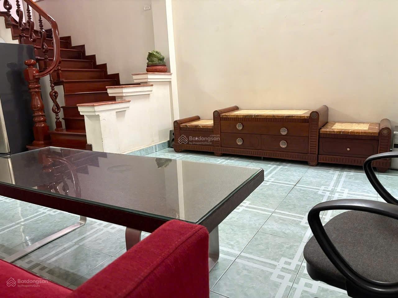 Nhà riêng Vĩnh Tuy 50m², 4 tầng - Ô tô đỗ cửa, kinh doanh ngay!