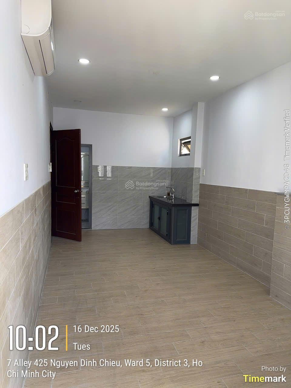 Nhà Trọ Nguyễn Đình Chiểu Q3 30m² - Ô tô vào tận nhà, sẵn sàng ở!