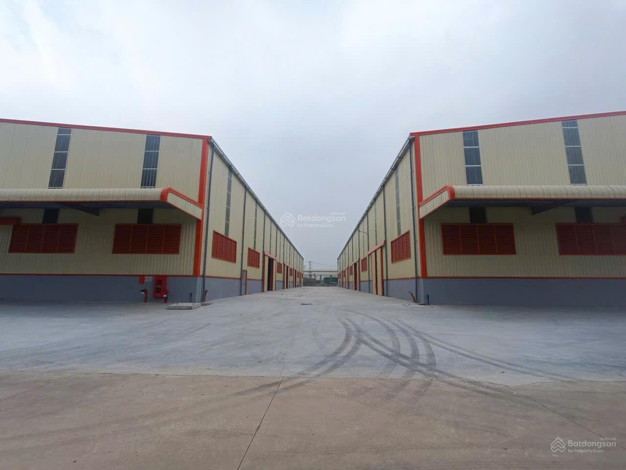 Kho xưởng Nguyên Khê Đông Anh 7000m² - Diện tích lớn, Container thoải mái!