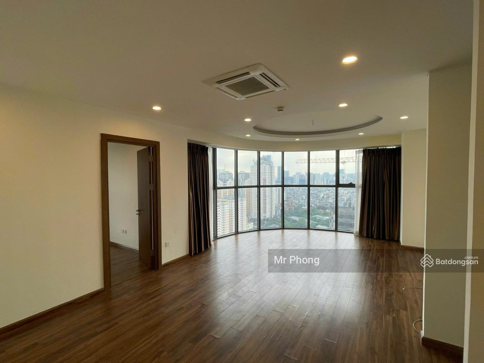 Căn hộ The Golden Palm 135m² - Hướng tốt, sẵn sàng ở ngay!