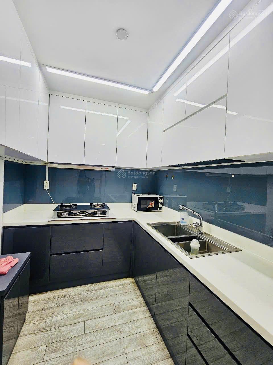 Cho Thuê Căn Hộ Scenic Valley 77m² - Full Nội Thất, Giá 17 Triệu/Tháng