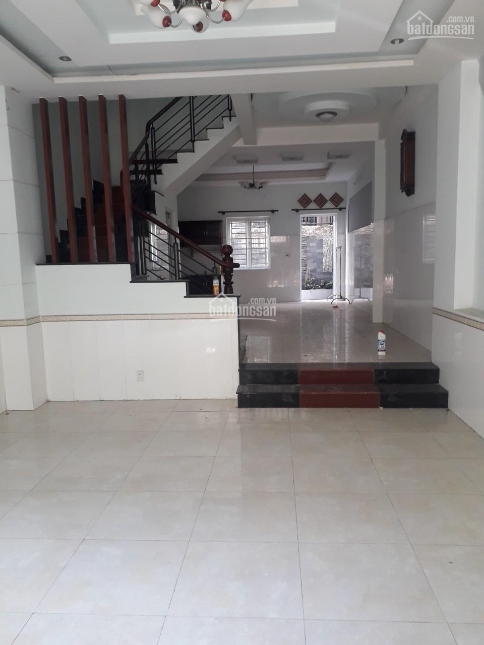 Nhà phố KDC 6B Intresco Bình Chánh 100m² - Cho thuê ngay!