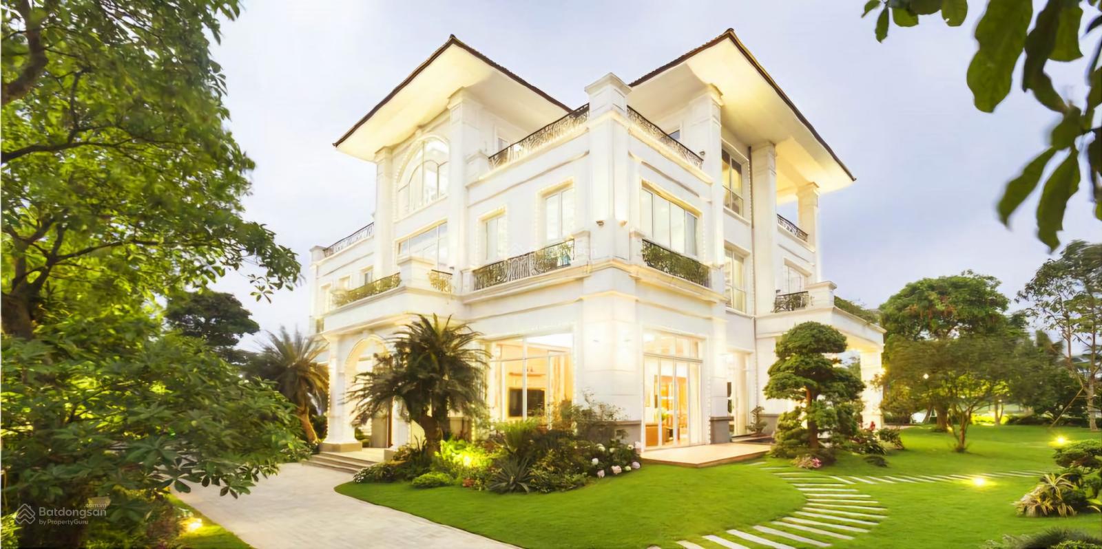 Biệt thự Vinhomes Central Park 275m² giá 199 tỷ - Full nội thất cao cấp!
