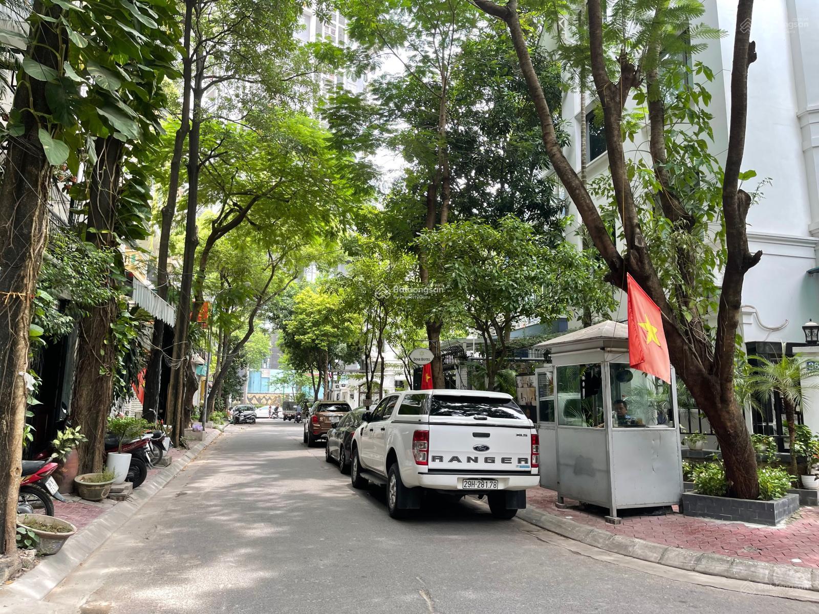 Cho thuê nhà mặt phố Trung Kính 100m² x 5 tầng - Kinh doanh sầm uất