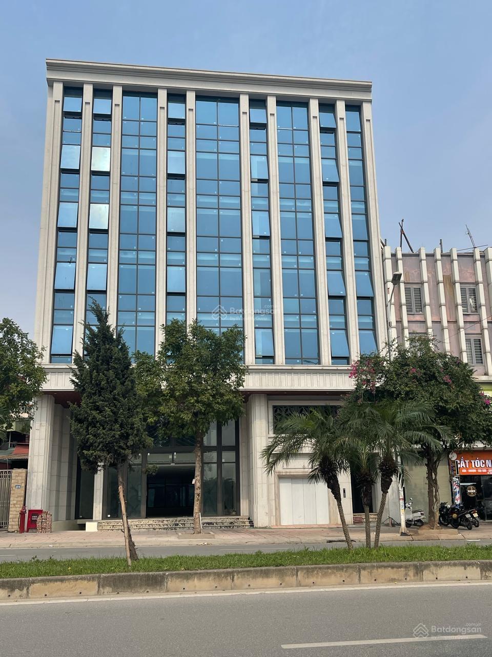 Tòa Nhà Mặt Phố Nguyễn Du - Kinh Doanh Đắc Lợi, Dòng Tiền 700tr/th