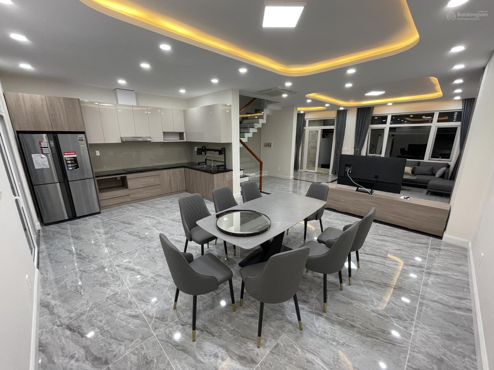 Cho thuê biệt thự The Peak Garden Q7 - 300m² Full Nội Thất Cao Cấp, Sẵn Ở Ngay