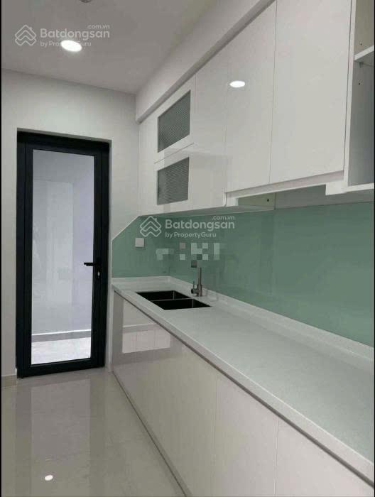 Cho thuê căn hộ D-Homme 70m² Q6 - Nhà trống, 12 triệu/tháng