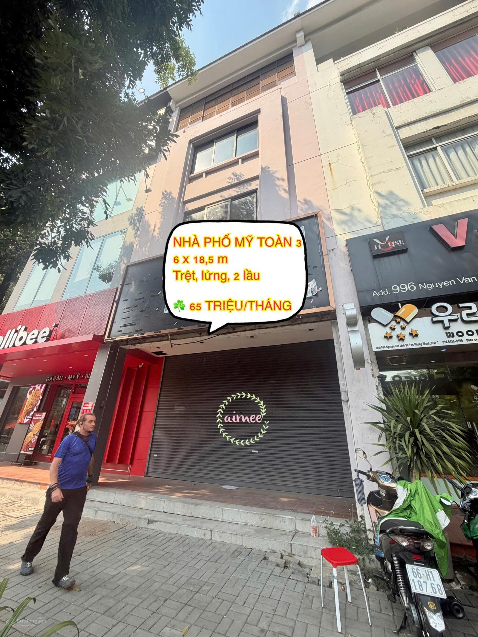 Nhà Phố Nguyễn Văn Linh, Quận 7 111m² - Vị Trí Đắc Địa, Kinh Doanh Ngay!