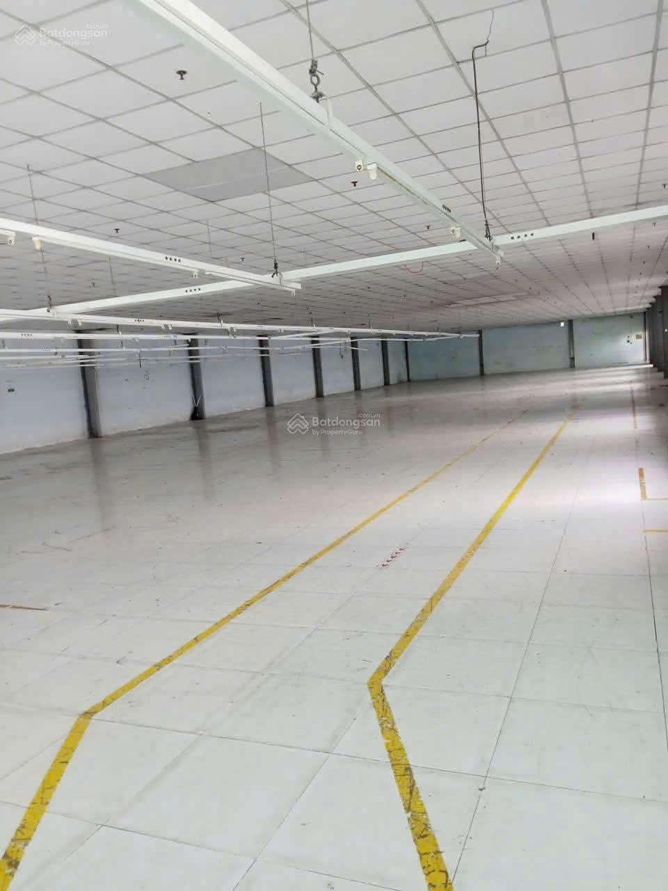 Cho thuê xưởng 2,800m² PCCC, Container vào Tân Thới Nhất, Q12