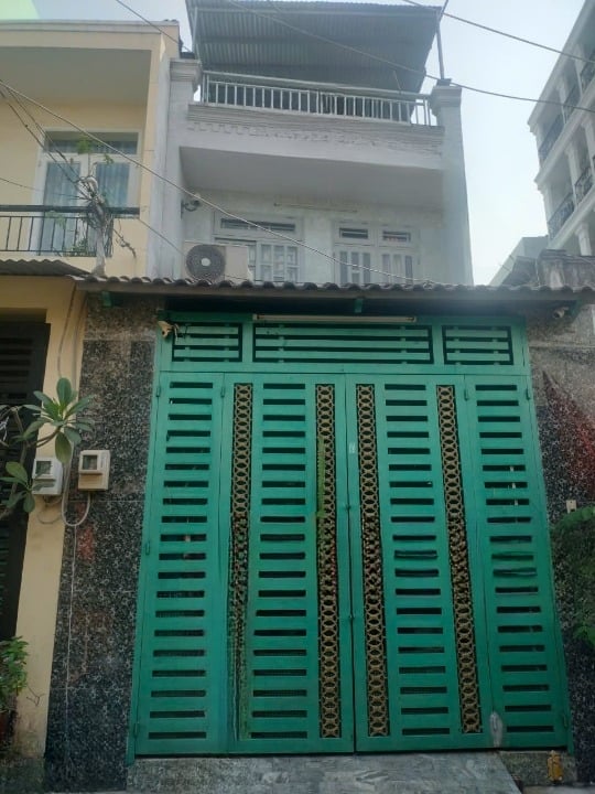 Bán nhà 4 tầng Bình Trị Đông 49m² - Ô tô tận cửa, giá 5.55 tỷ