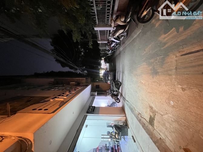 Nhà phố Tân Mai Hoàng Mai 35m² 10.85 tỷ - Mặt tiền kinh doanh