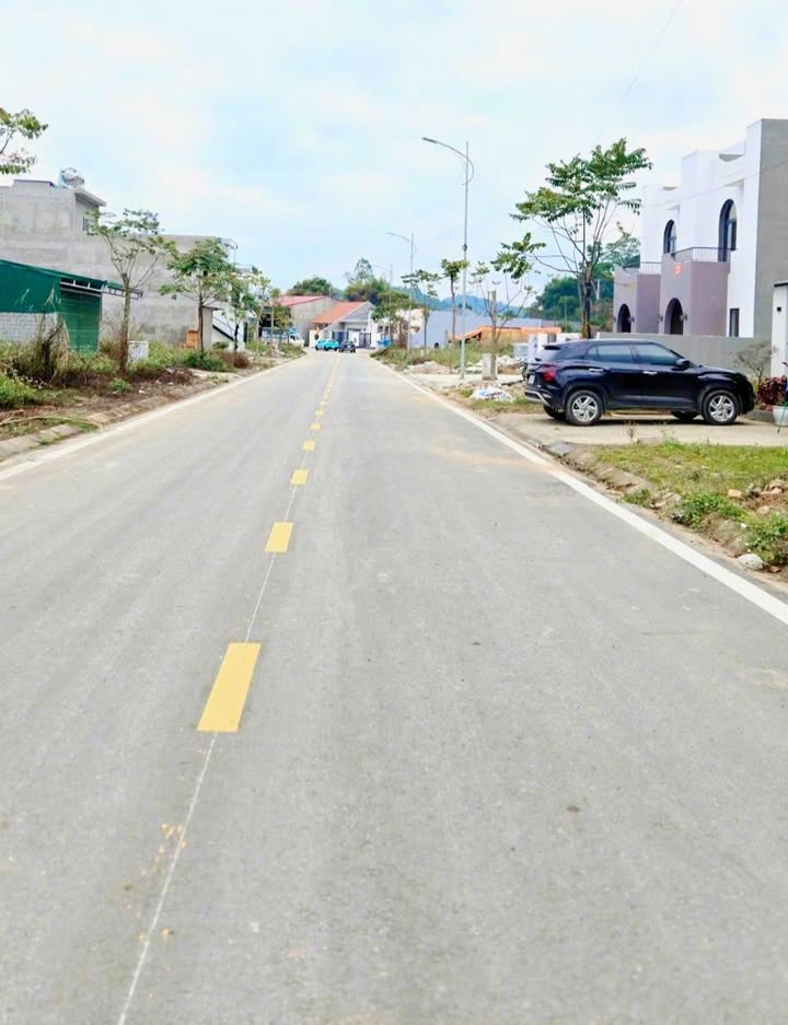 Lô đất Cam Đường, TP Lào Cai 145m² 2.38 tỷ - Sổ đỏ chính chủ!