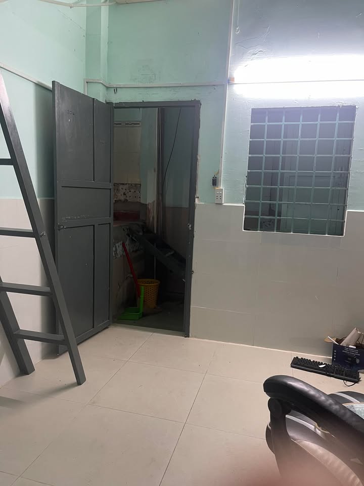 Phòng trọ Âu Cơ, Tân Phú 3 triệu - Sẵn sàng ở ngay!