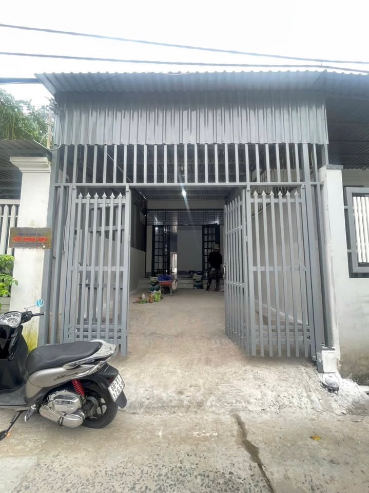 Nhà Riêng Bình Thủy, Cần Thơ 112m² giá 5 triệu - Ô tô vào tận nhà!