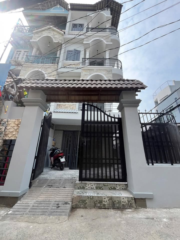 Nhà phố Huỳnh Tấn Phát Q7 104m² - Căn góc đầu tư sinh lời!