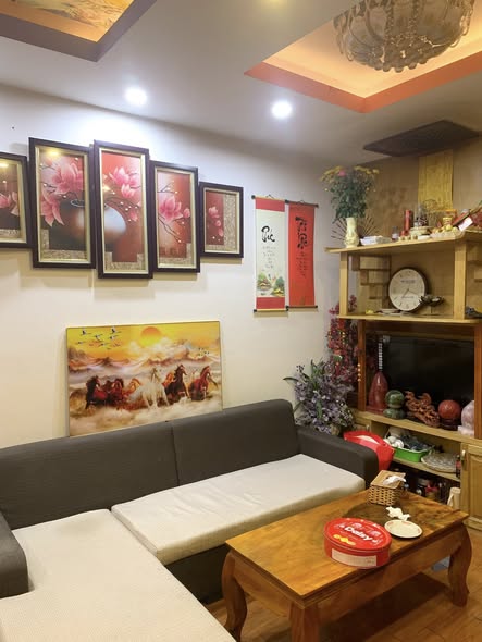 Căn hộ HH2 Hoàng Mai 72m² - Tầng hoa hậu, view hồ Linh Đàm!