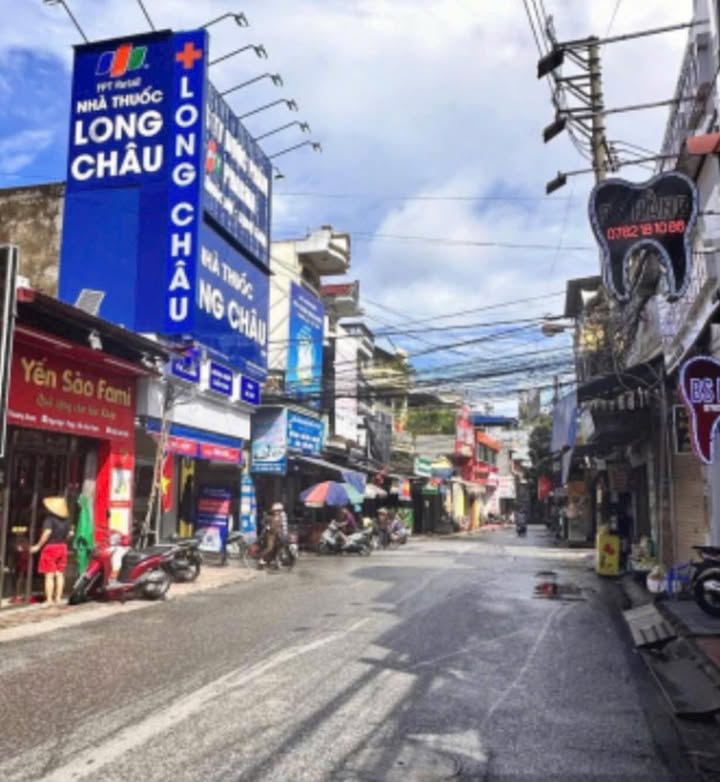 Nhà Mặt Tiền Phủ Thượng Đoạn, Hải An - 8.5 triệu, kinh doanh ngay!